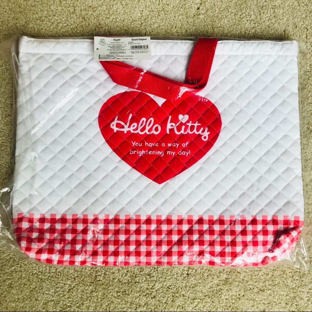 Hello Kitty Quilt Fabric Tote - Picture 2 of 4